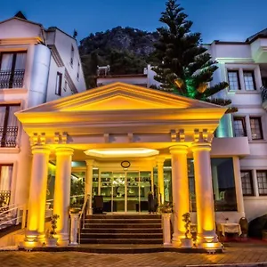 4* Hotel Ata Park